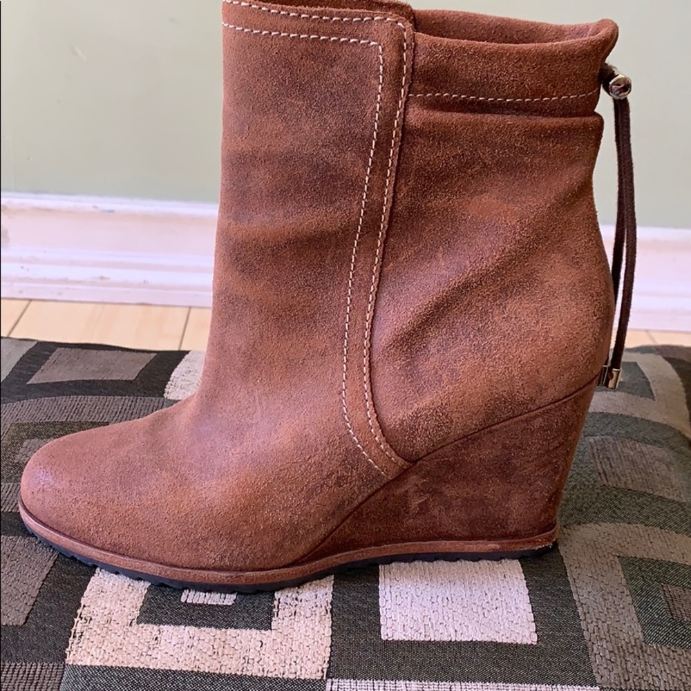Tan Boots